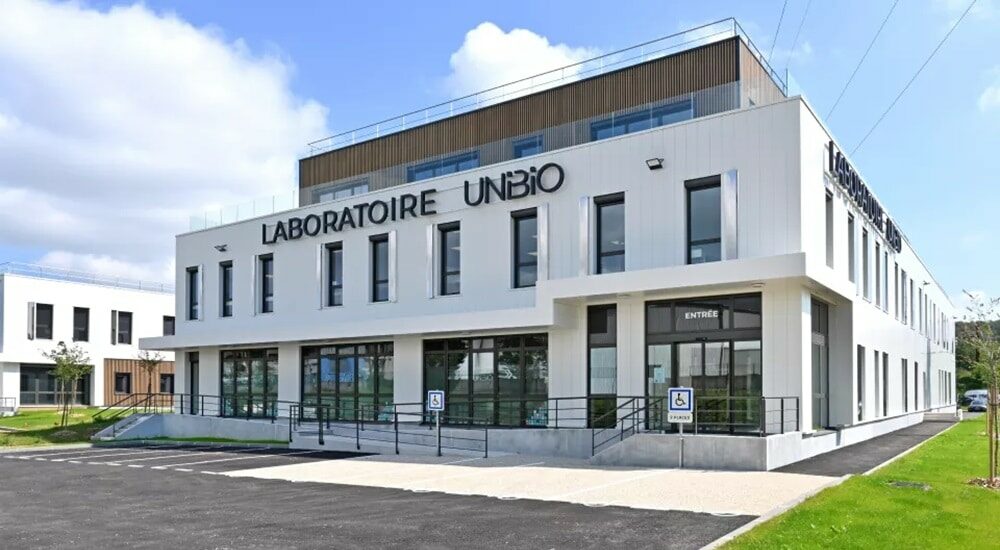 devanture du laboratoire Unibio de chasse sur rhone