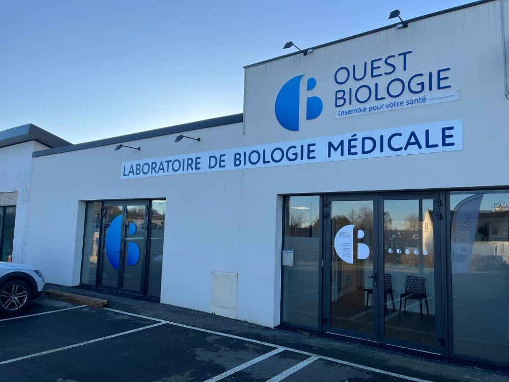 entrée du laboratoire Ouest Biologie de Quintin